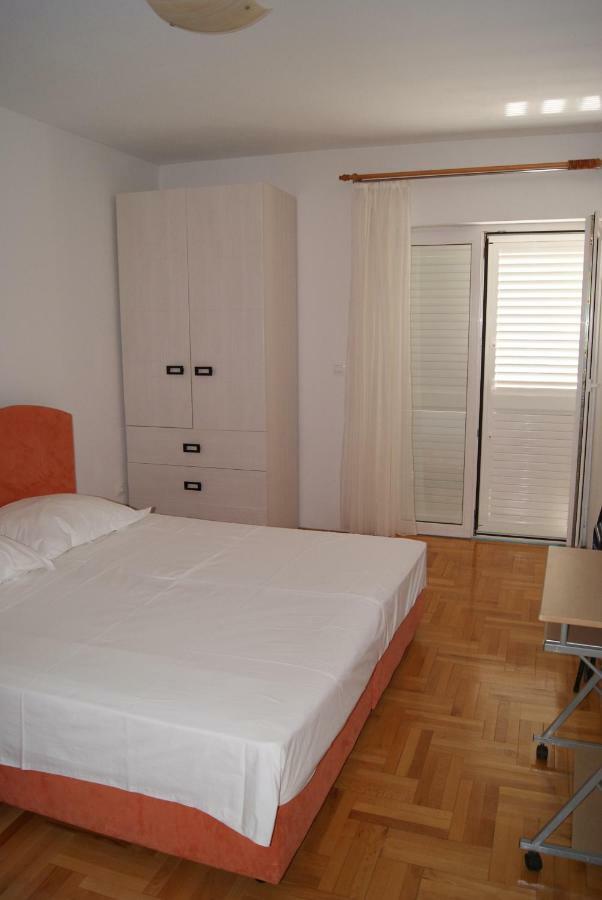 Ferienwohnung Vitoni Vodice Exterior foto