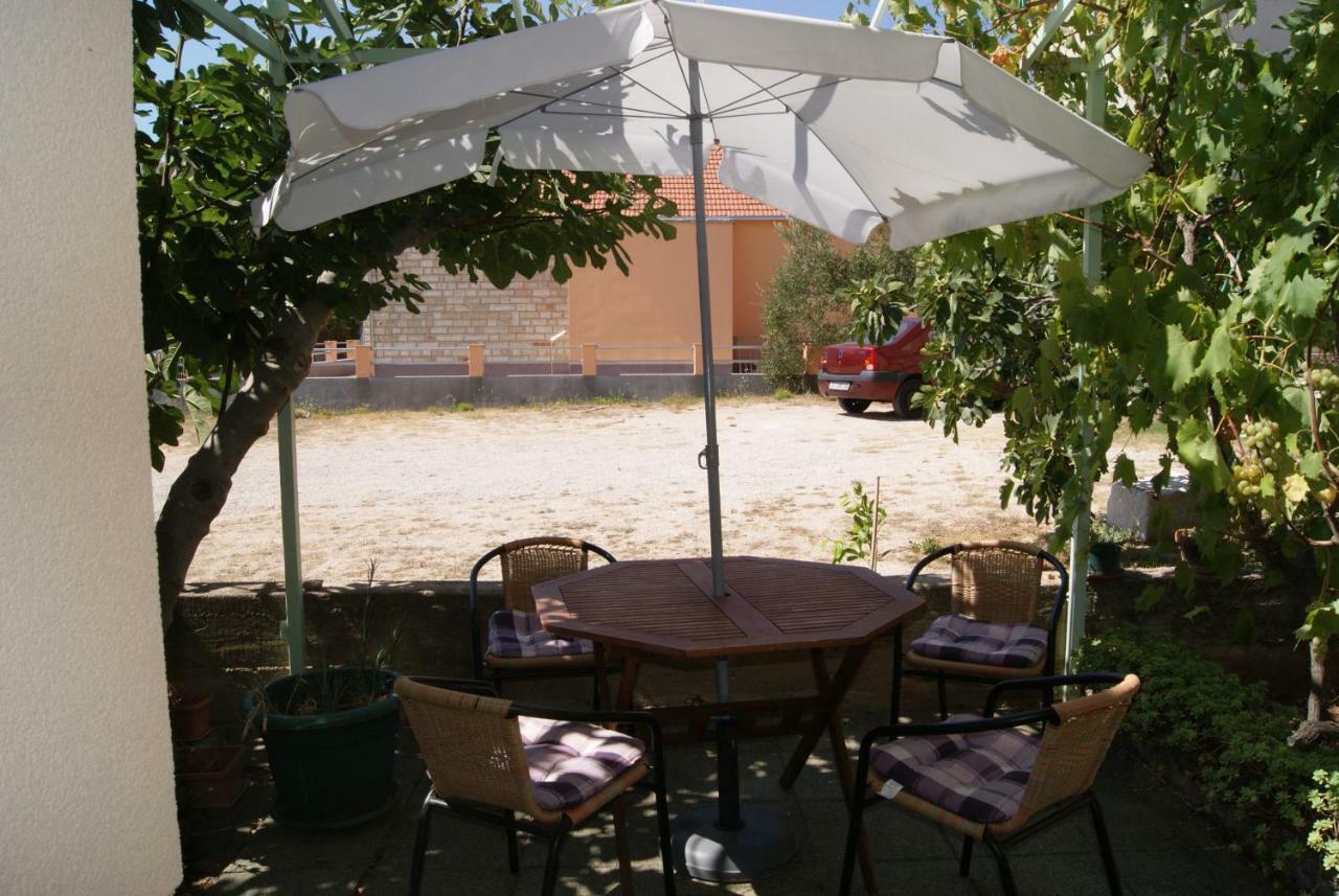 Ferienwohnung Vitoni Vodice Exterior foto